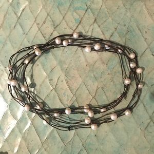 Necklace or bracelet